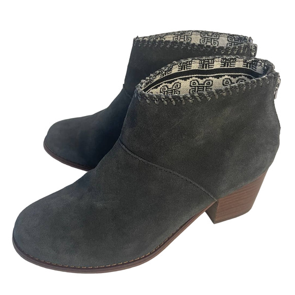 TOMS Leila Ankle Bootie Suede Leather Boots Tassel Zip 10007309 Womens 6.5 - Picture 1 of 6